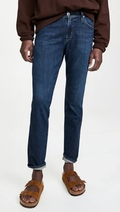 AG Graduate Tailored Leg Jeans