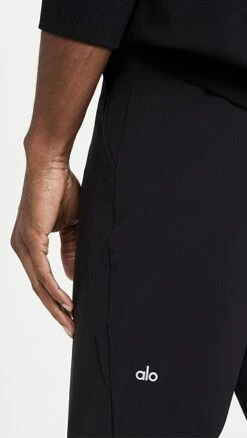 Alo Yoga Co-Op 7/8 Pant 12 Alo Yoga Co-Op 7/8 Pant -Shopbop aloyg301931071b 1641828715443 2 0. UX357 QL90