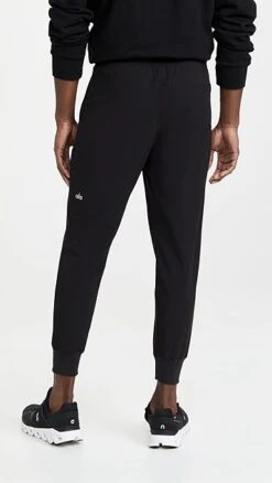 Alo Yoga Co-Op 7/8 Pant 10 Alo Yoga Co-Op 7/8 Pant -Shopbop aloyg301931071b 1641828716425 2 0. UX357 QL90