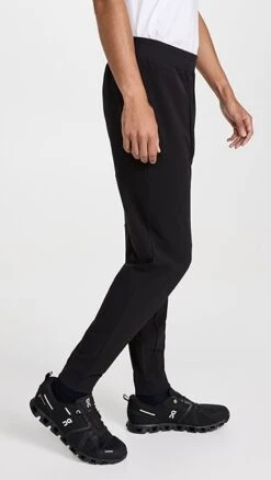 Alo Yoga Co-Op Pants -Shopbop aloyg302341071b 1665507765629 2 0. UX357 QL90