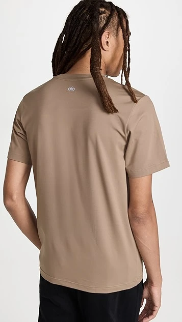 Alo Yoga Conquer Reform Crewneck Short Sleeve 4 Alo Yoga Conquer Reform Crewneck Short Sleeve - Image 2