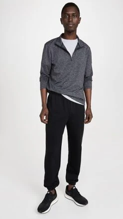 Alo Yoga Conquer 1/4 Zip Fitted Long Sleeve Shirt -Shopbop aloyg3027412071 1671138080304 2 0. UX357 QL90