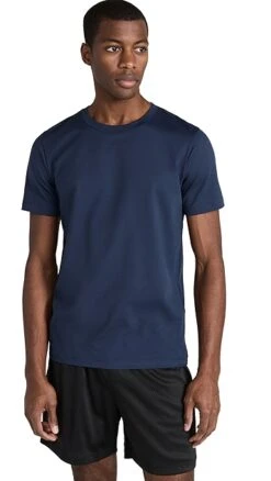 Alo Yoga Conquer Crewneck Short Sleeve Tee -Shopbop aloyg30279124bd 1675449253405 2 0. UX357 QL90