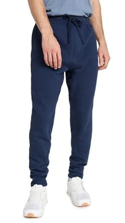 Alo Yoga Triumph Sweatpants 14 Alo Yoga Triumph Sweatpants -Shopbop aloyg30283124bd 1677804139341 2 0. UX357 QL90