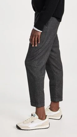 Alex Mill Standard Pleated Pants In Italian Wool -Shopbop amill3031412894 1663867313510 2 0. UX357 QL90
