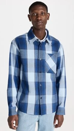 A.P.C. Surchemise Basile 15 A.P.C. Surchemise Basile -Shopbop apcaa3261563181 1680816248812 2 0. UX357 QL90