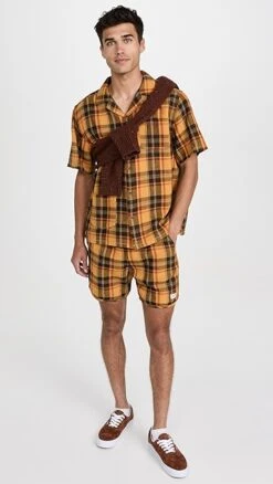 Banks Journal Worth Walk 6" Shorts -Shopbop bjour30346102a7 1665602985930 2 0. UX357 QL90