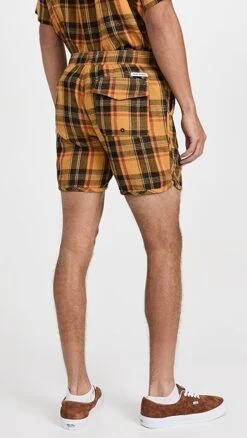 Banks Journal Worth Walk 6" Shorts -Shopbop bjour30346102a7 1665602986106 2 0. UX357 QL90