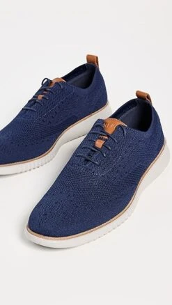 Cole Haan 2.Zerogrand Stitchlite Oxford Sneakers -Shopbop chaan304551f6b5 1683739003771 2 0. UX357 QL90
