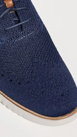 Cole Haan 2.Zerogrand Stitchlite Oxford Sneakers -Shopbop chaan304551f6b5 1683739004017 2 0. UX357 QL90