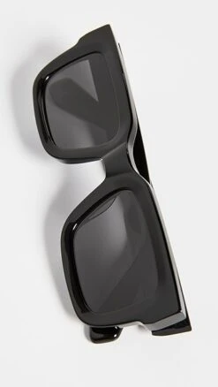 Chimi 05 Sunglasses -Shopbop chimi300401071b 1675125065881 2 0. UX357 QL90