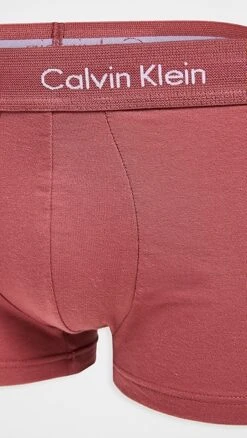 Calvin Klein Underwear 3 Pack Low Rise Trunks -Shopbop cklen449081f65a 1676566284904 2 0. UX357 QL90