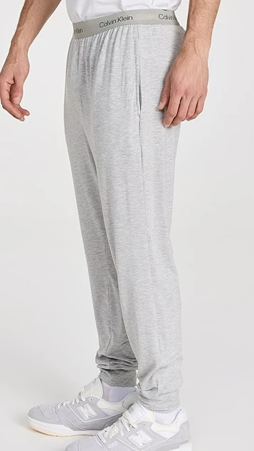 Calvin Klein Underwear Ultra Soft Modern Lounge Joggers 5 Calvin Klein Underwear Ultra Soft Modern Lounge Joggers - Image 3