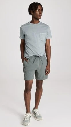 Club Monaco Athletic Shorts -Shopbop clubm4459310192 1681941349519 2 0. UX357 QL90