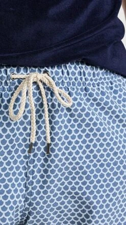 Faherty Beacon 7.5" Trunks -Shopbop faher3043917c10 1644443390585 2 0. UX357 QL90