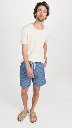 Faherty Beacon 7.5 Trunks -Shopbop faher305671e8bb 1670282507091 2 0. UX357 QL90