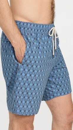 Faherty Beacon 7.5 Trunks -Shopbop faher305671e8bb 1670282507562 2 0. UX357 QL90