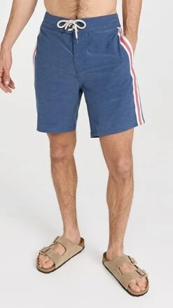 Faherty Retro Surf Stripe 7" Boardshorts 15 Faherty Retro Surf Stripe 7" Boardshorts -Shopbop faher305721e8b9 1670358157361 2 0. UX357 QL90