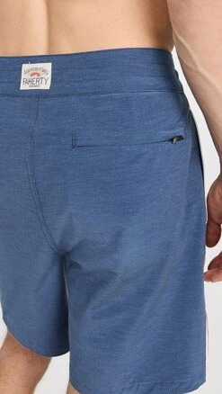 Faherty Retro Surf Stripe 7" Boardshorts 13 Faherty Retro Surf Stripe 7" Boardshorts -Shopbop faher305721e8b9 1670358157794 2 0. UX357 QL90