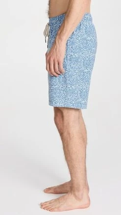 Faherty Beacon 7" Trunks -Shopbop faher306001f547 1677859316666 2 0. UX357 QL90