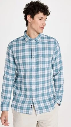 Faherty The Reversible Shirt -Shopbop faher306061f54d 1679685971963 2 1. UX357 QL90
