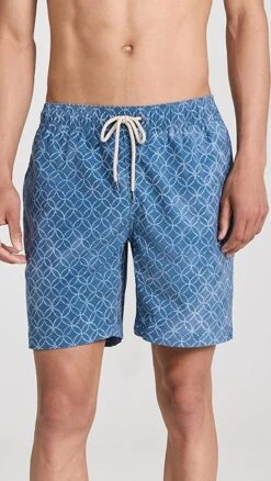 Faherty Beacon 7" Swim Trunks -Shopbop faher3064259770 1682967893733 2 0. UX357 QL90