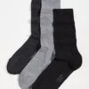 Falke Happy Crew Socks 3 Pack -Shopbop falke4028313575 1673637855955 2 0. UX357 QL90
