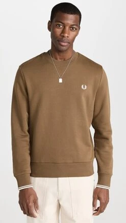 Fred Perry Crew Neck Sweatshirt -Shopbop fperr3059367858 1675367568788 2 0. UX357 QL90