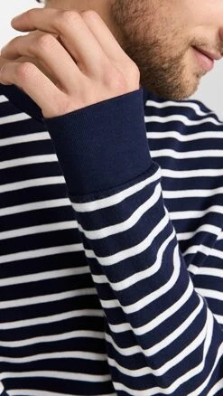 FRAME Duo Fold Crew Sweater -Shopbop frame3216431175 1670351463565 2 0. UX357 QL90