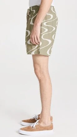 FRAME Abstract Wave Graphic Shorts (6" Inseam) 11 FRAME Abstract Wave Graphic Shorts (6" Inseam) -Shopbop frame322841fb4b 1683234295644 2 0. UX357 QL90