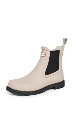 Hunter Boots Commando Chelsea Boots -Shopbop hunts206491f325 1674598770077 2 0. UX357 QL90