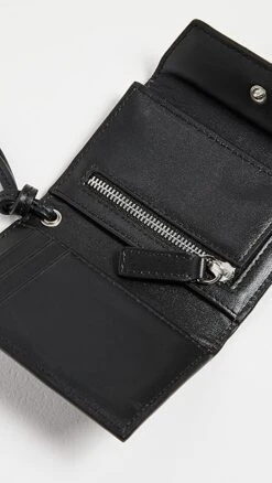 Jacquemus Le Porte Jacquemus -Shopbop jcque310091071b 1667518195338 2 0. UX357 QL90