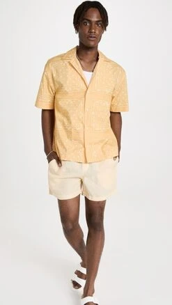 Jacquemus La Chemise Jean Shirt -Shopbop jcque310281ef49 1682359280872 2 0. UX357 QL90