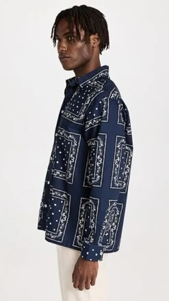 Jacquemus La Chemise Baou Shirt 11 Jacquemus La Chemise Baou Shirt -Shopbop jcque310301ef48 1682022444049 2 0. UX357 QL90