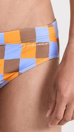 Jacquemus Le Slip De Bain Trunks -Shopbop jcque310391ef4e 1682623881629 2 0. UX357 QL90