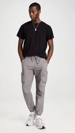 John Elliott Back Sateen Cargo Pants -Shopbop jelli3000112894 1675274382355 2 0. UX357 QL90