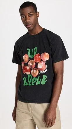 JW Anderson Bad Apple Oversized T-Shirt 15 JW Anderson Bad Apple Oversized T-Shirt -Shopbop jwand3010812894 1680122869501 2 0. UX357 QL90
