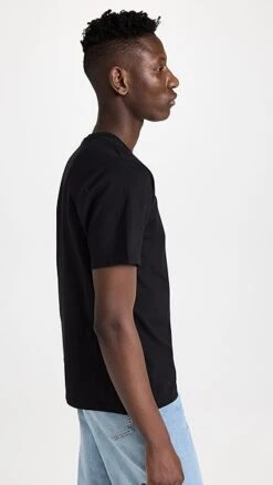 Maison Kitsune Dressed Fox Patch Classic Tee 11 Maison Kitsune Dressed Fox Patch Classic Tee -Shopbop maisk312261071b 1674763895161 2 1. UX357 QL90