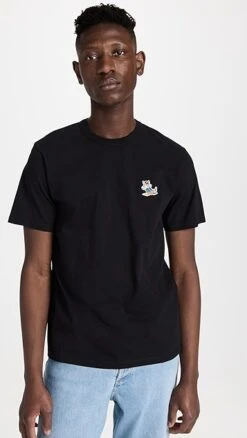 Maison Kitsune Dressed Fox Patch Classic Tee 15 Maison Kitsune Dressed Fox Patch Classic Tee -Shopbop maisk312261071b 1674763895181 2 0. UX357 QL90