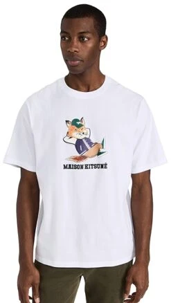 Maison Kitsune Dressed Fox Easy Tee -Shopbop maisk31232102ca 1675289640413 2 0. UX357 QL90