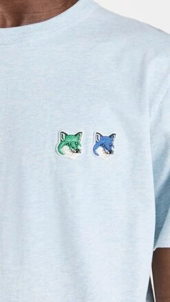 Maison Kitsune Double Monochrome Fox Head Patch Classic Tee -Shopbop maisk312401f577 1680813396615 2 0. UX357 QL90