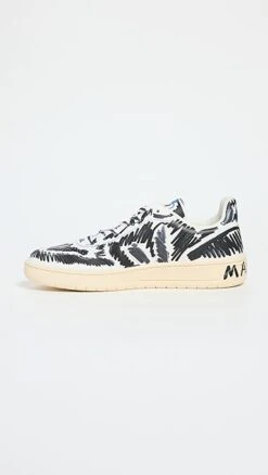 Marni X Veja V10 Man Low Top Sneakers -Shopbop marni3056516c93 1666220948478 2 0. UX357 QL90