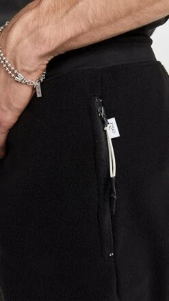 Onia Polar Fleece Joggers -Shopbop oniaa304811cd2d 1670365925210 2 0. UX357 QL90