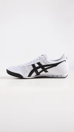Onitsuka Tiger Traxy Trainers -Shopbop onits3019011656 1662729347970 2 0. UX357 QL90