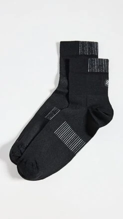 On Ultralight Mid Sock