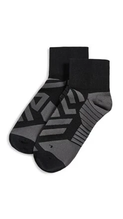 On Performance Mid Socks -Shopbop onrun303661e080 1677866898112 2 0. UX357 QL90