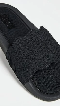 APL: Athletic Propulsion Labs TechLoom Zigzag Slides 10 APL: Athletic Propulsion Labs TechLoom Zigzag Slides -Shopbop plabs310261cd2d 1676398492925 2 0. UX357 QL90