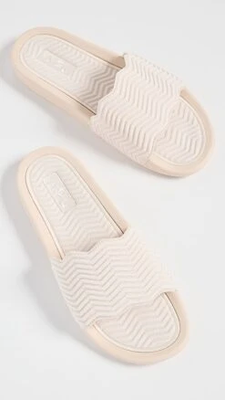 APL: Athletic Propulsion Labs Men's Techloom Zigzag Slides -Shopbop plabs310321effd 1677861619228 2 0. UX357 QL90
