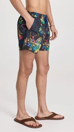 Paul Smith Kraken 3.25" Swim Shorts 11 Paul Smith Kraken 3.25" Swim Shorts -Shopbop psmth322161d6a1 1679515281216 2 0. UX357 QL90