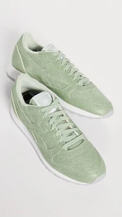 Reebok Eames Classic Leather Sneakers -Shopbop rebok3031758728 1666735167301 2 0. UX357 QL90